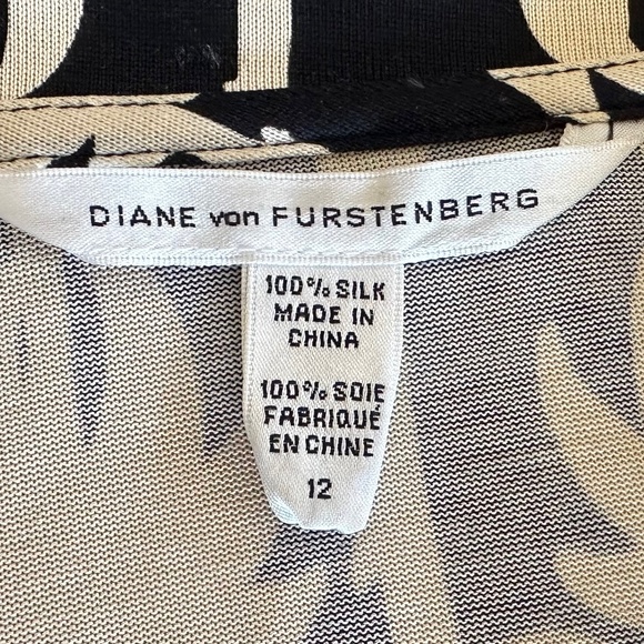 DVF Wrap Dress - Picture 2 of 8